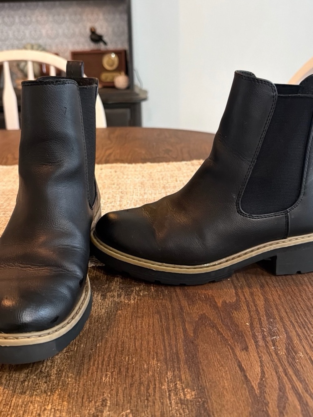 Universal Thread Black Chelsea Ankle Boots with Tan Welt